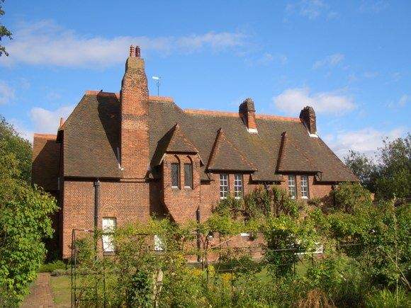 Descriptive Image Name